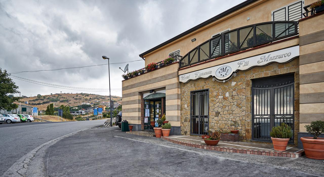 Hotel Mazzurco Cesarò Esterno foto