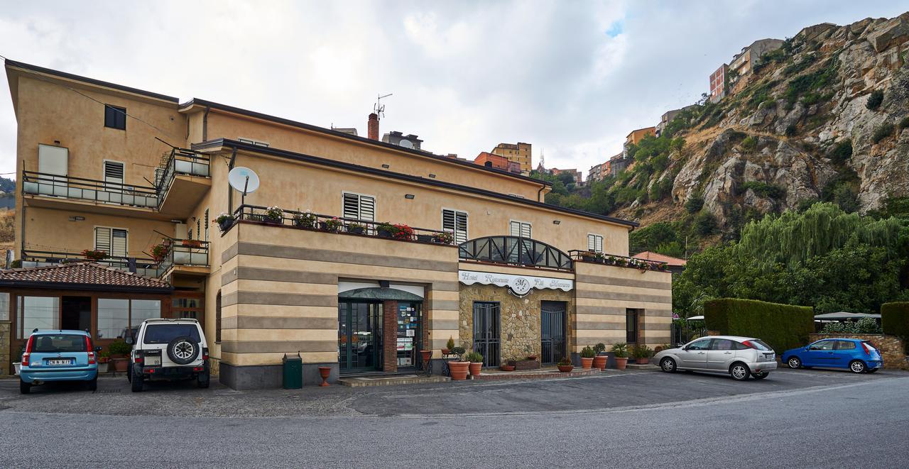 Hotel Mazzurco Cesarò Esterno foto